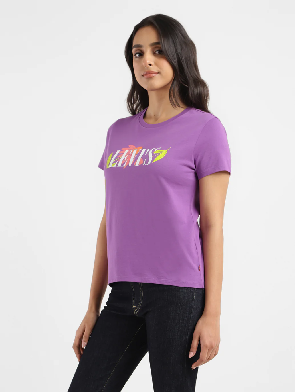 Women's Graphic Print Crew Neck T-shirt - Image 3