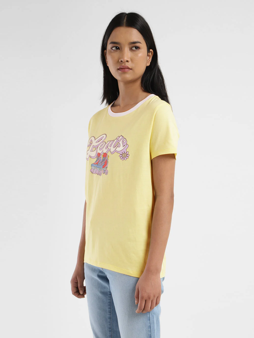 Women's Graphic Print Crew Neck T-shirt - Image 4