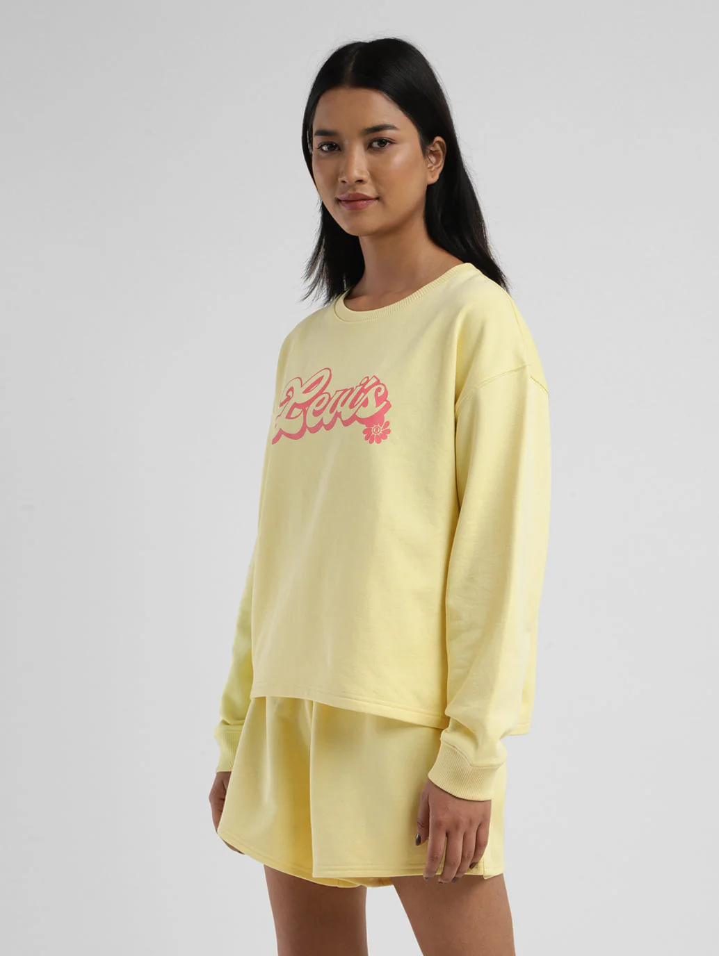 Women's Graphic Print Crew Neck Sweatshirt - Image 4