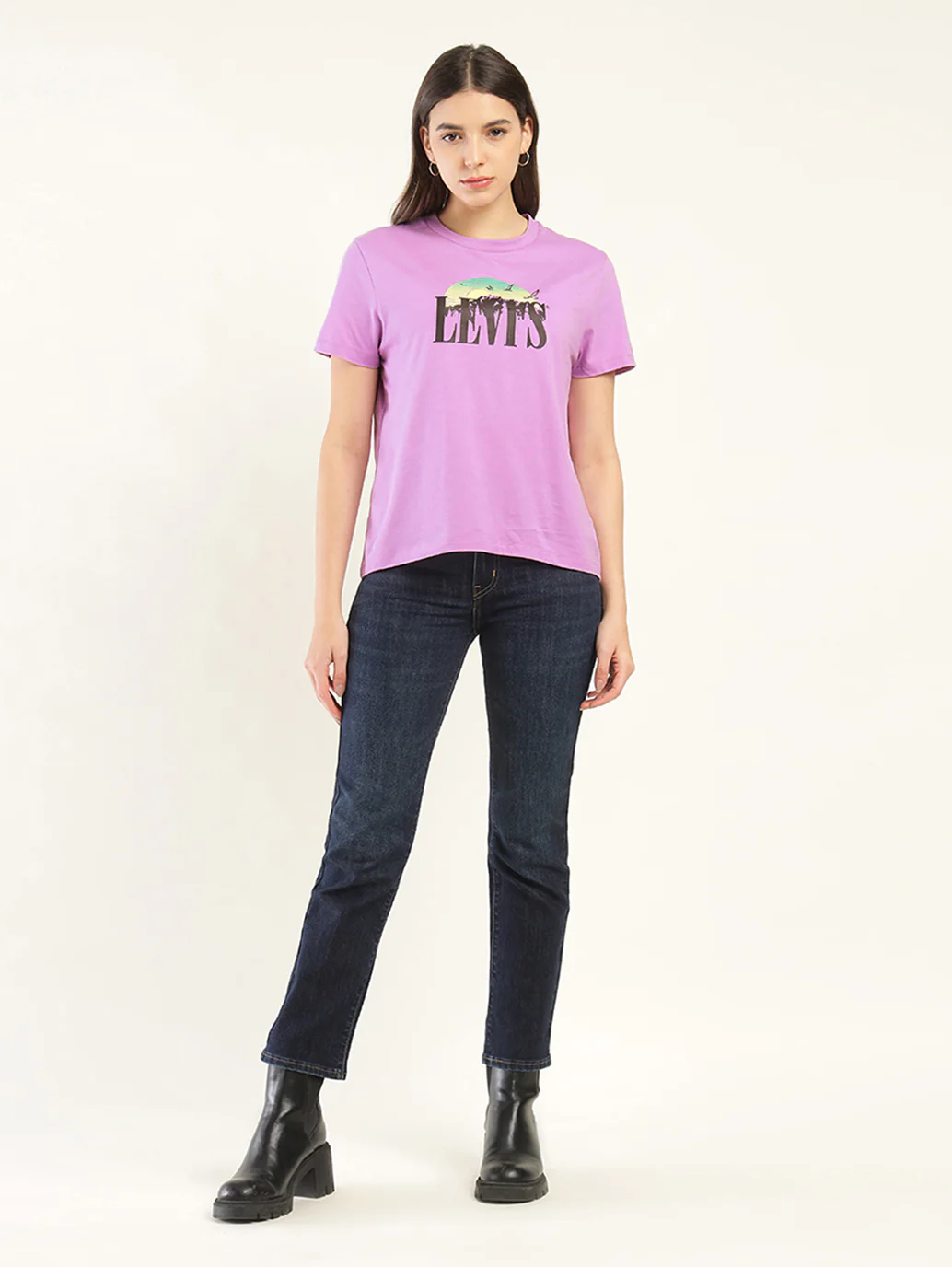 Women's Graphic Print Relaxed Fit T-shirt - Image 6
