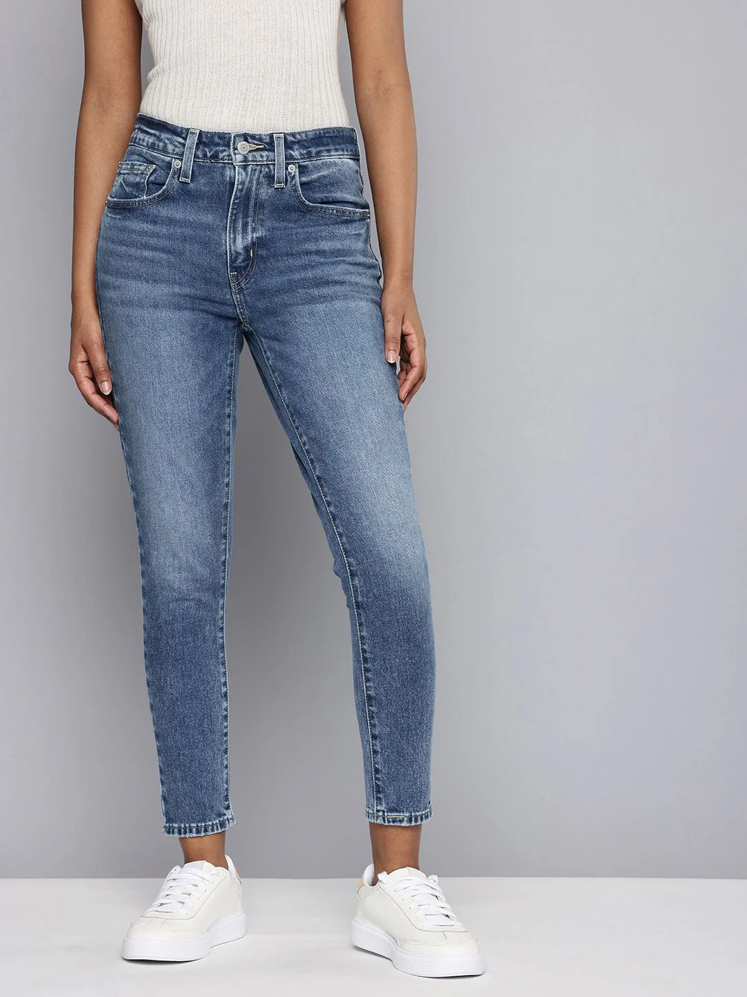 Women's 721 Blue Skinny Fit High Rise Jeans - Image 5