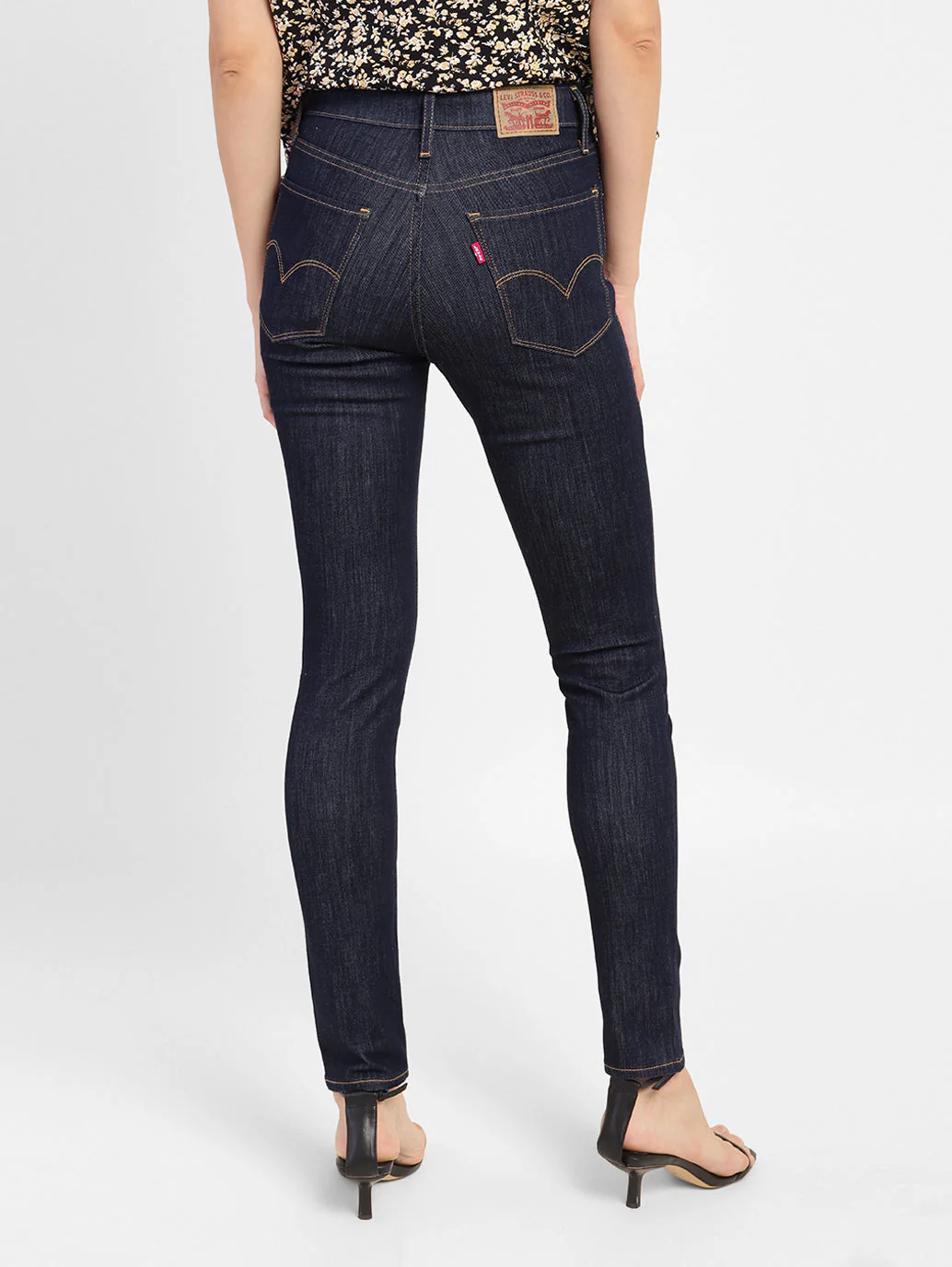Women's 721 Blue Skinny Fit High Rise Jeans - Image 3