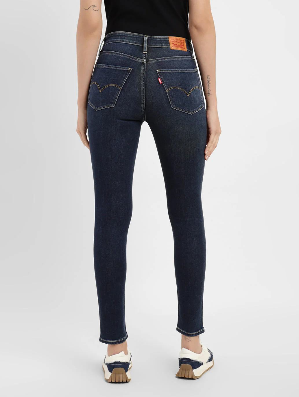 Women's 721 Blue Skinny Fit High Rise Jeans - Image 3