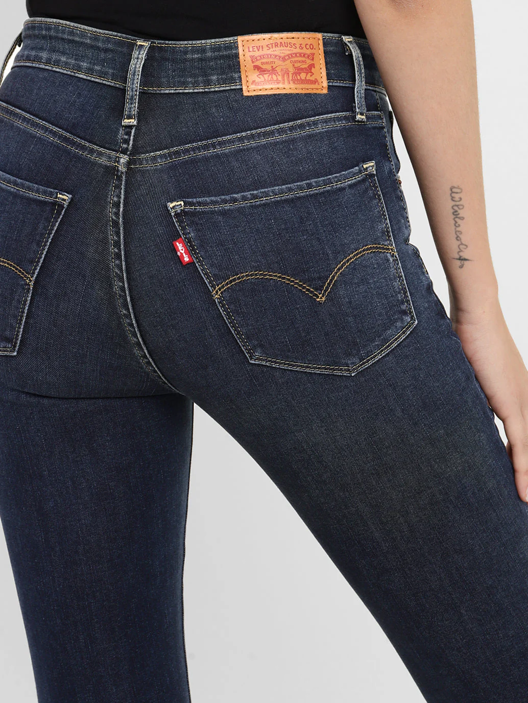 Women's 721 Blue Skinny Fit High Rise Jeans - Image 7