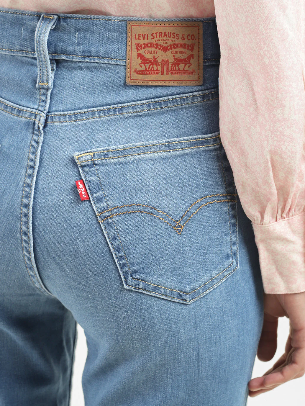 Women's 721 Blue Skinny Fit High Rise Jeans - Image 7