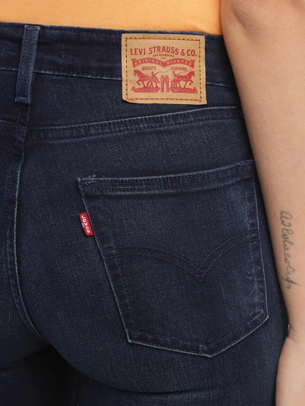 Women's 721 Blue Skinny Fit High Rise Jeans - Image 6