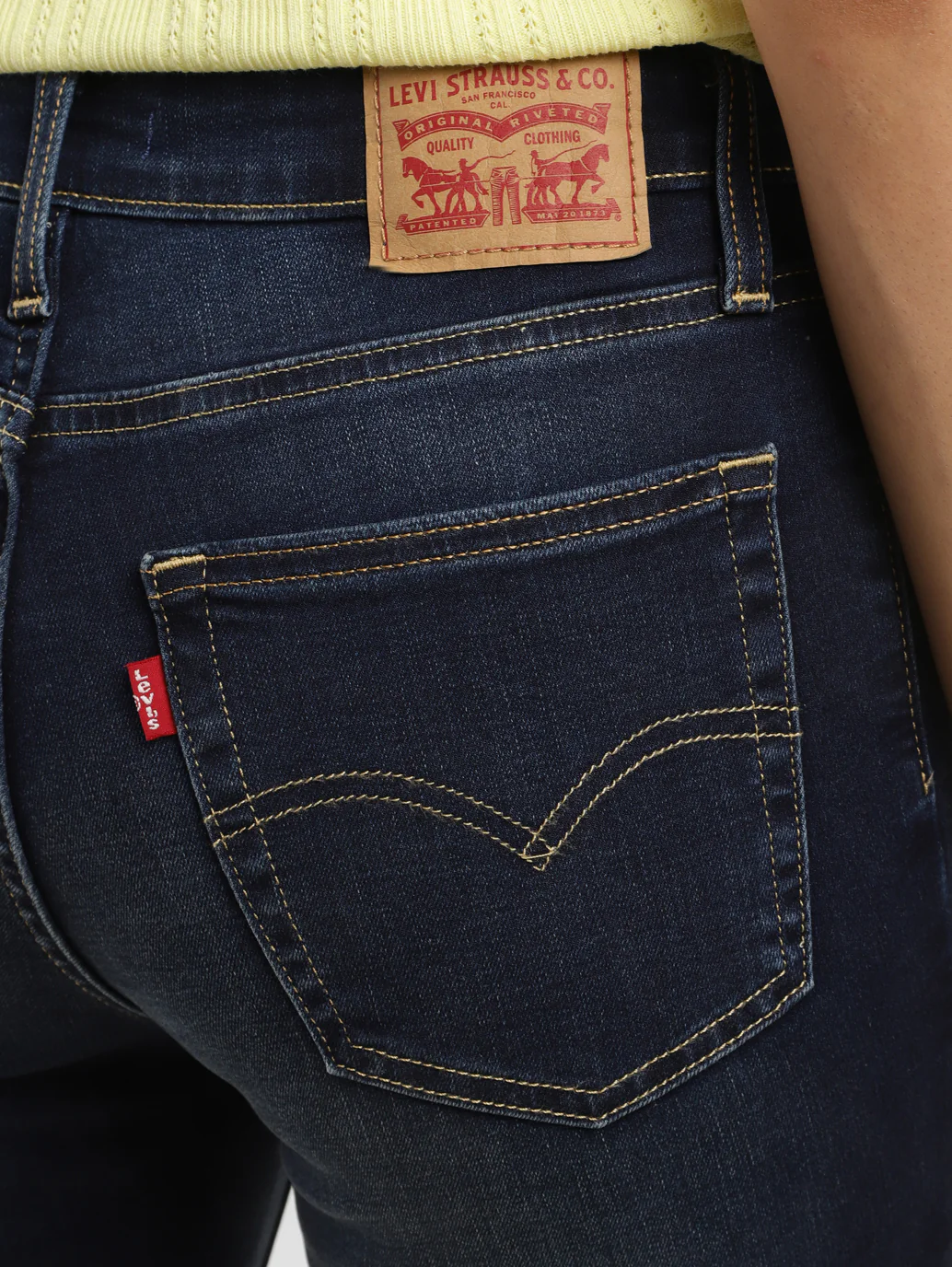 Women's 721 Blue Skinny Fit High Rise Jeans - Image 6
