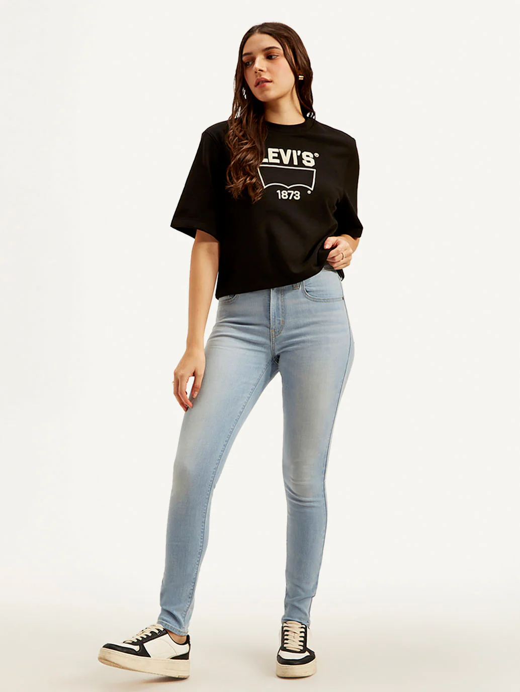 Women's 721 Light Blue Skinny Fit High Rise Jeans - Image 3