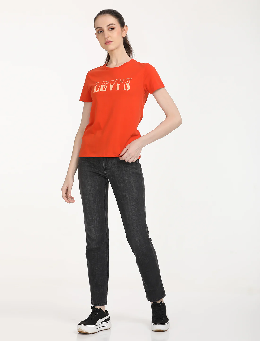 Women's 724 Black Slim Straight Fit High Rise Jeans