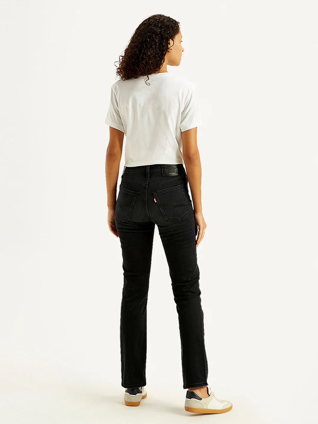 Women's 724 Black Slim Straight Fit High Rise Jeans - Image 2