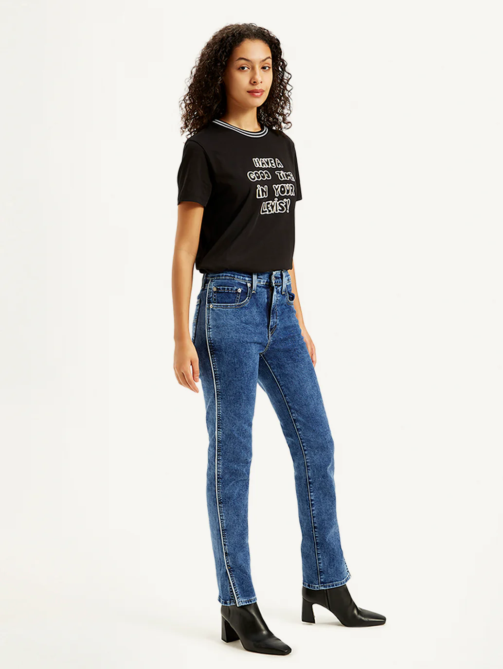 Women's 724 Blue Slim Straight Fit High Rise Jeans - Image 6