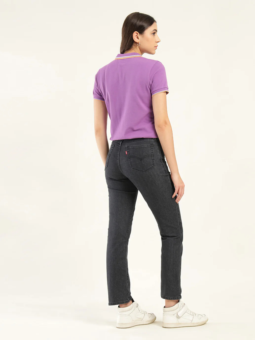 Women's 724 Black Slim Straight Fit High Rise Jeans - Image 3