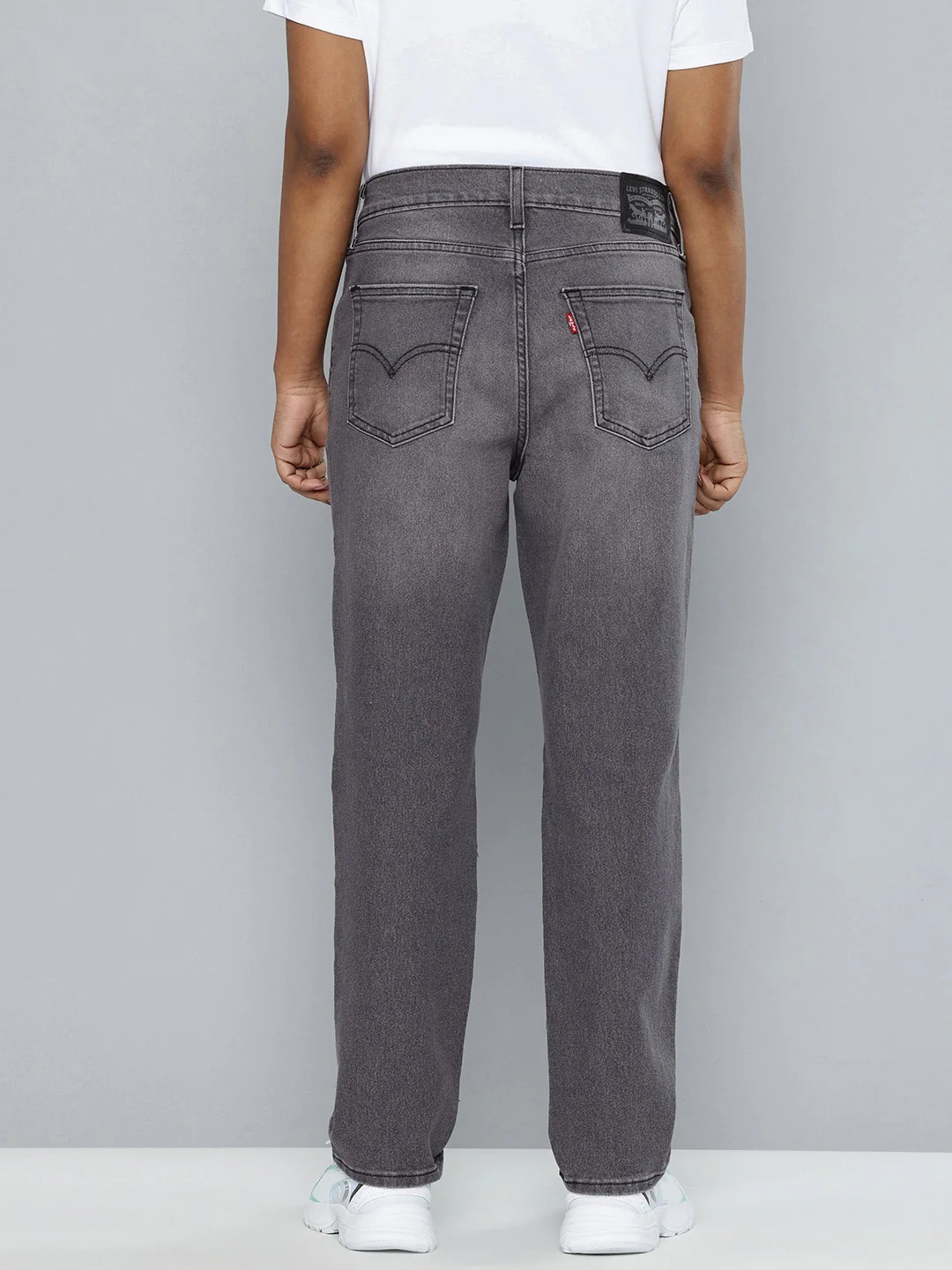 Women's 724 Black Slim Straight Fit High Rise Jeans - Image 2