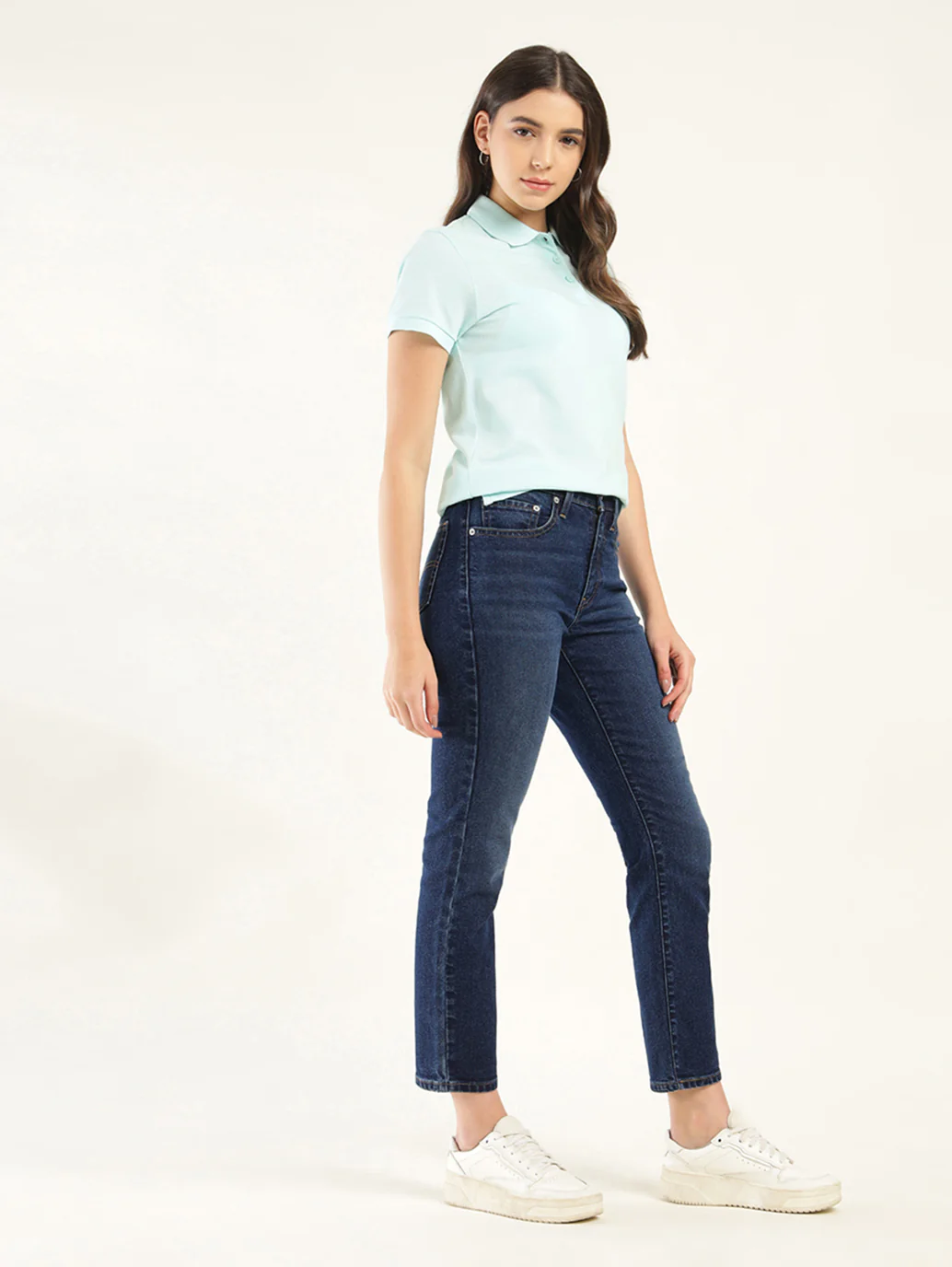 Women's 724 Blue Slim Straight Fit High Rise Jeans - Image 6