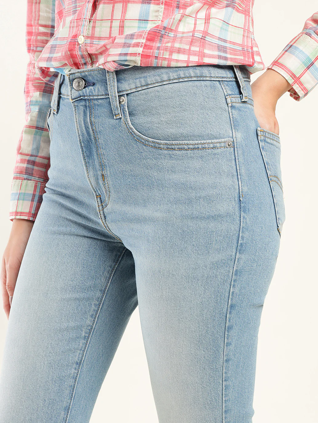 Women's 724 Blue Slim Straight Fit High Rise Jeans - Image 5