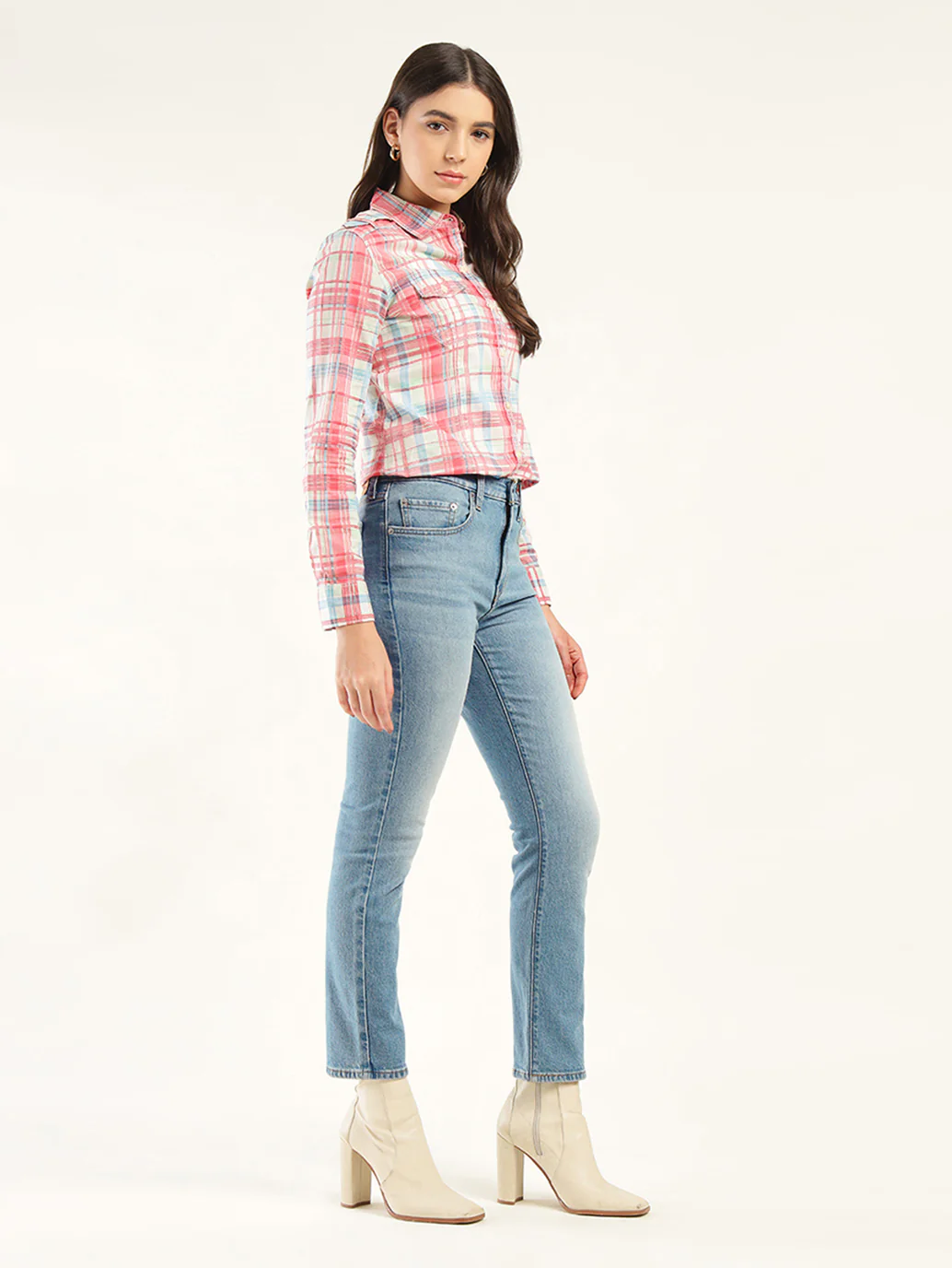 Women's 724 Blue Slim Straight Fit High Rise Jeans - Image 6
