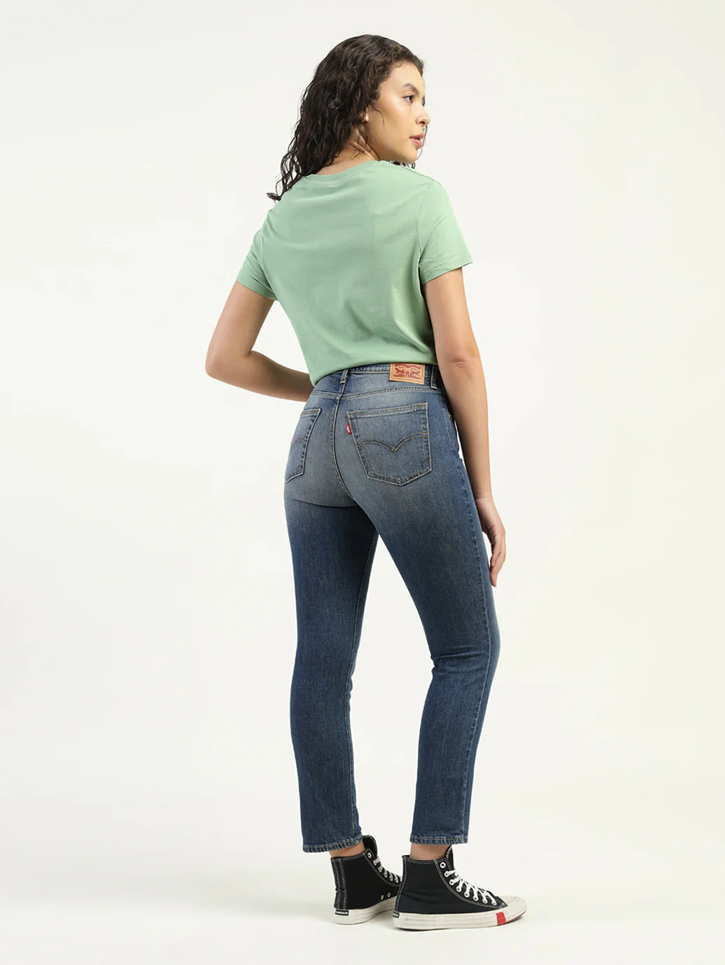 Women's 724 Blue Slim Straight Fit High Rise Jeans - Image 5