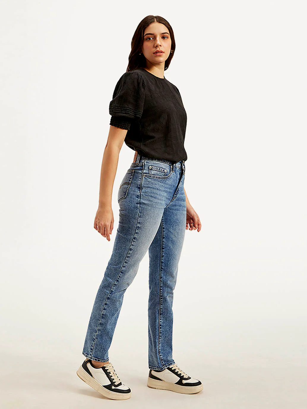 Women's 724 Blue Slim Straight Fit High Rise Jeans - Image 6