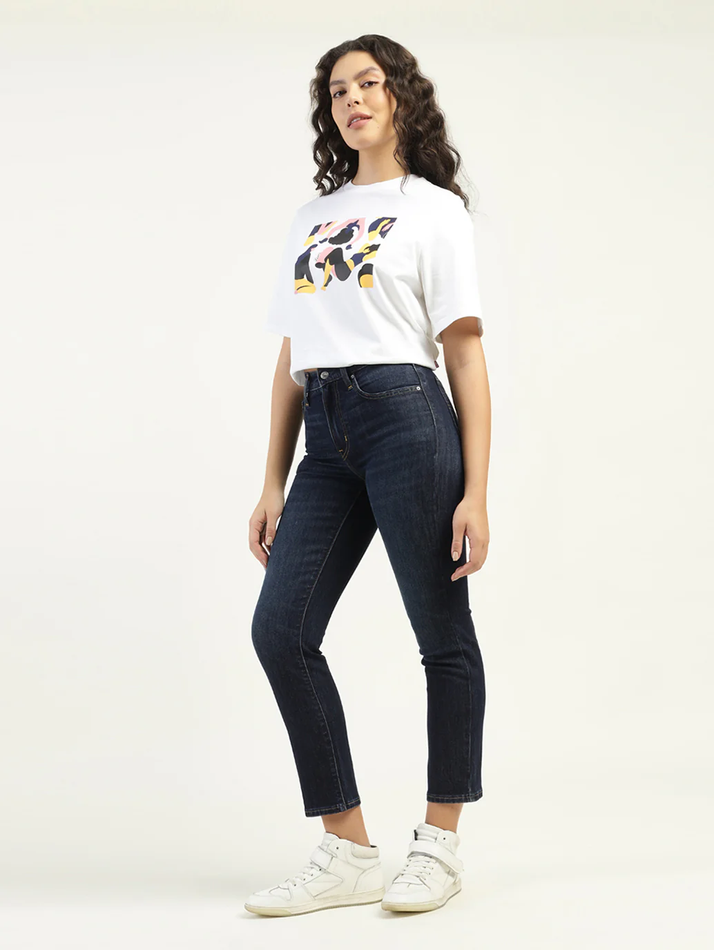 Women's 724 Dark Blue Slim Straight Fit High Rise Jeans - Image 6