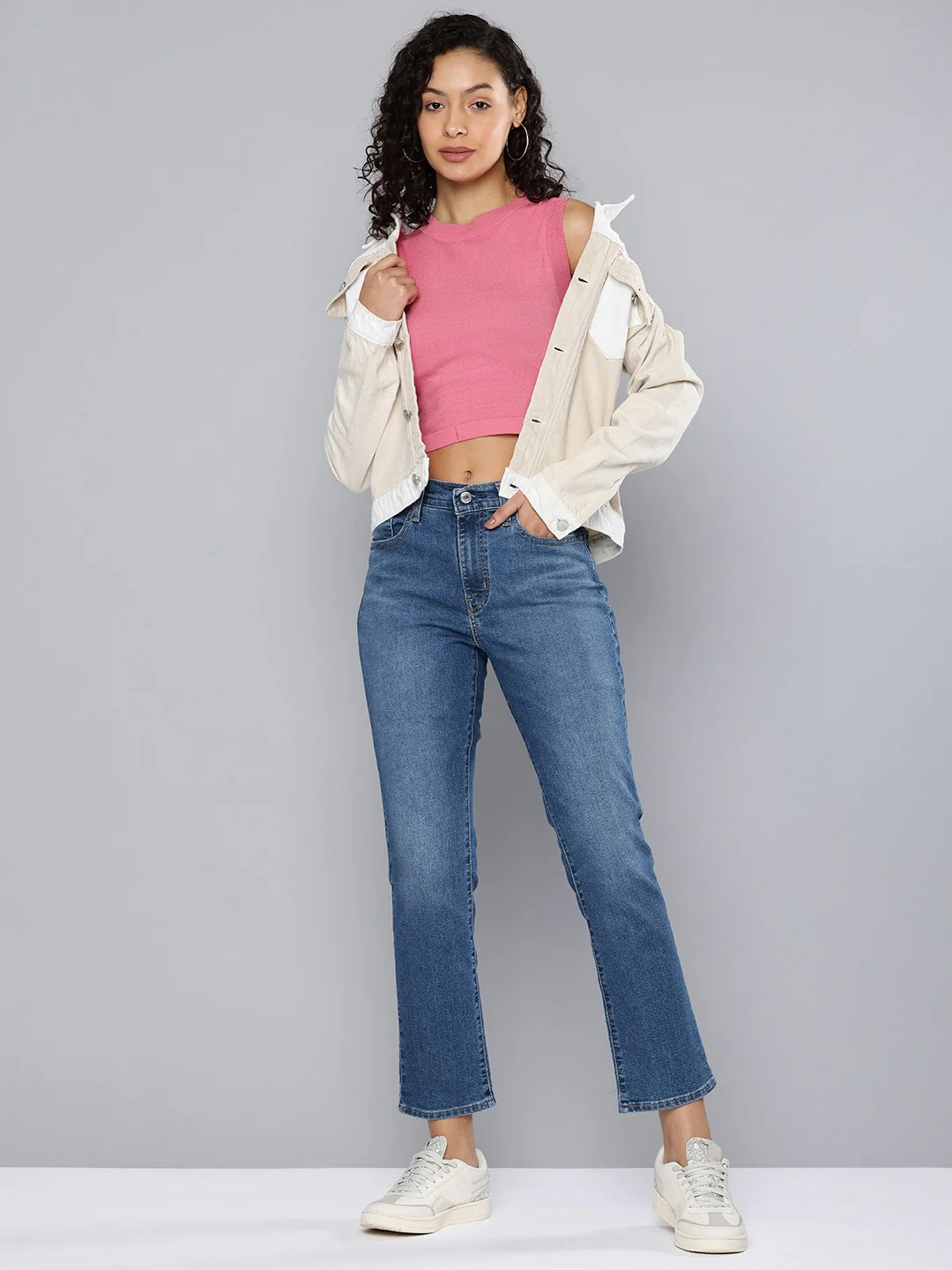 Women's 724 Blue Slim Straight Fit High Rise Jeans - Image 5