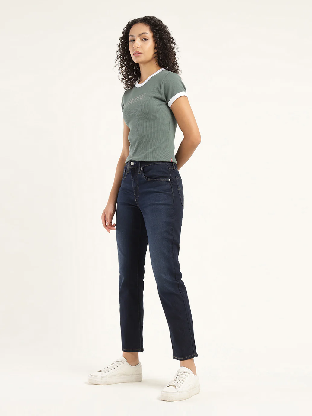 Women's 724 Blue Slim Straight Fit High Rise Jeans - Image 6