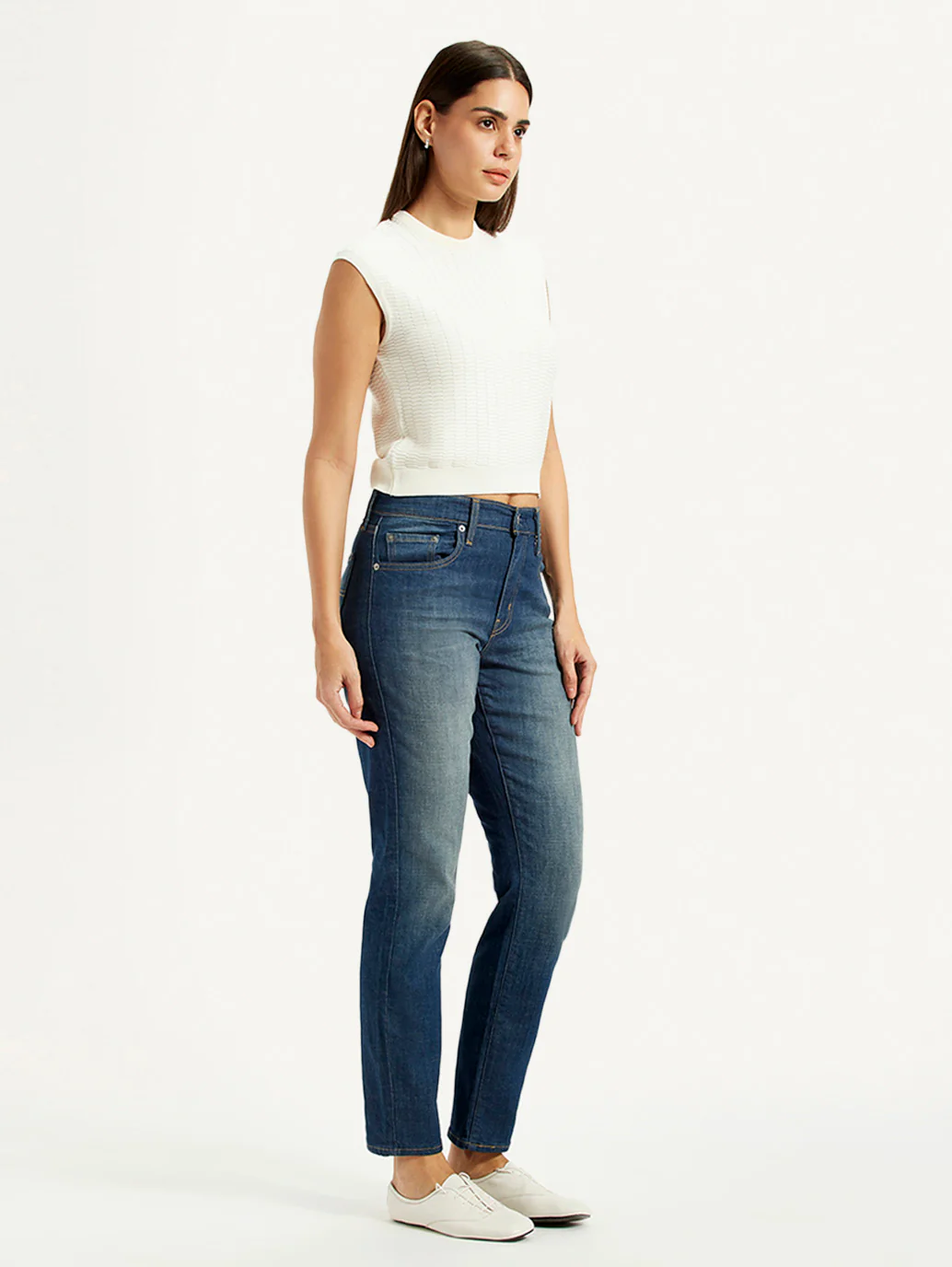 Women's 724 Blue Slim Straight Fit High Rise Jeans - Image 5