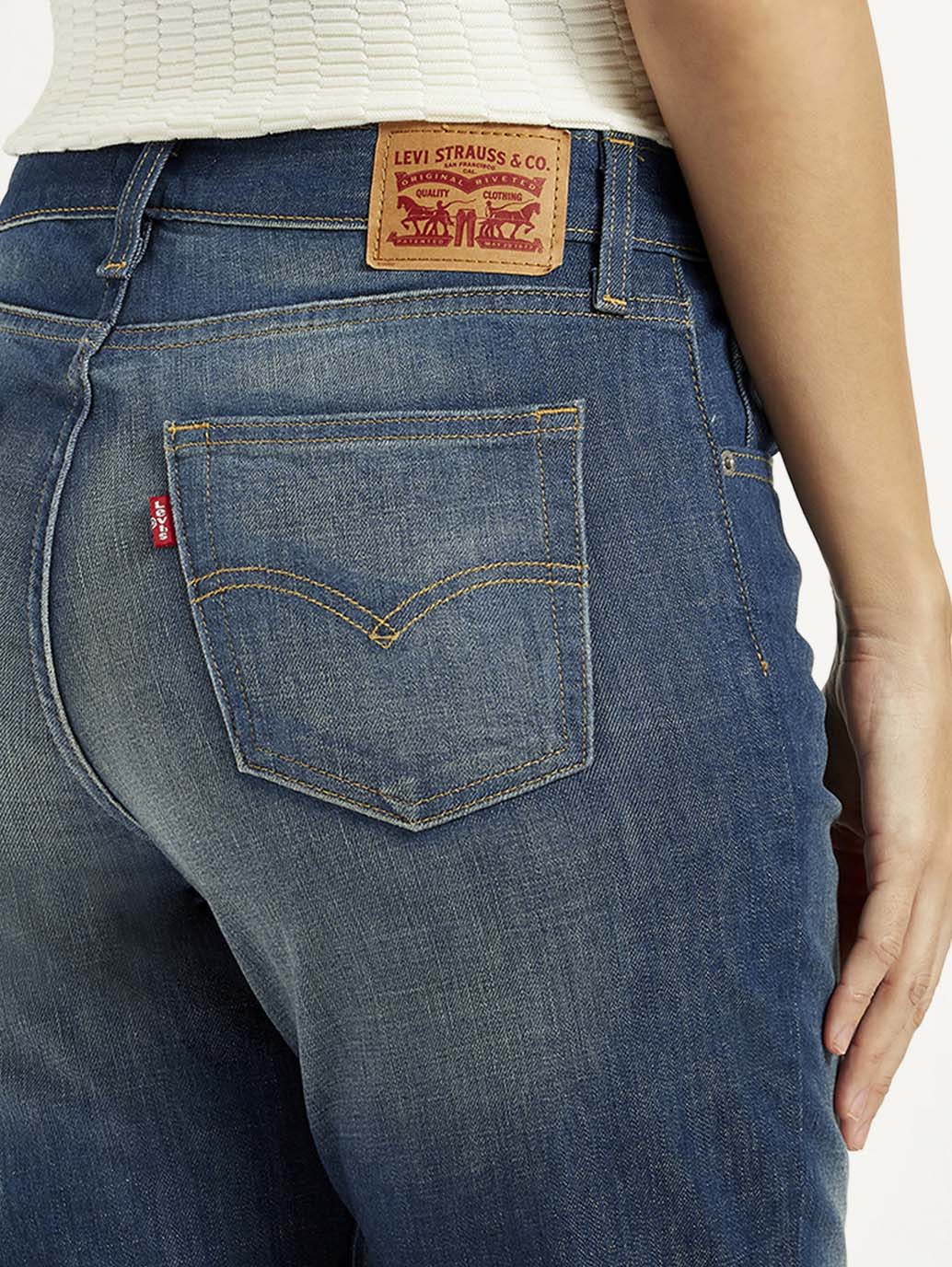 Women's 724 Blue Slim Straight Fit High Rise Jeans - Image 6