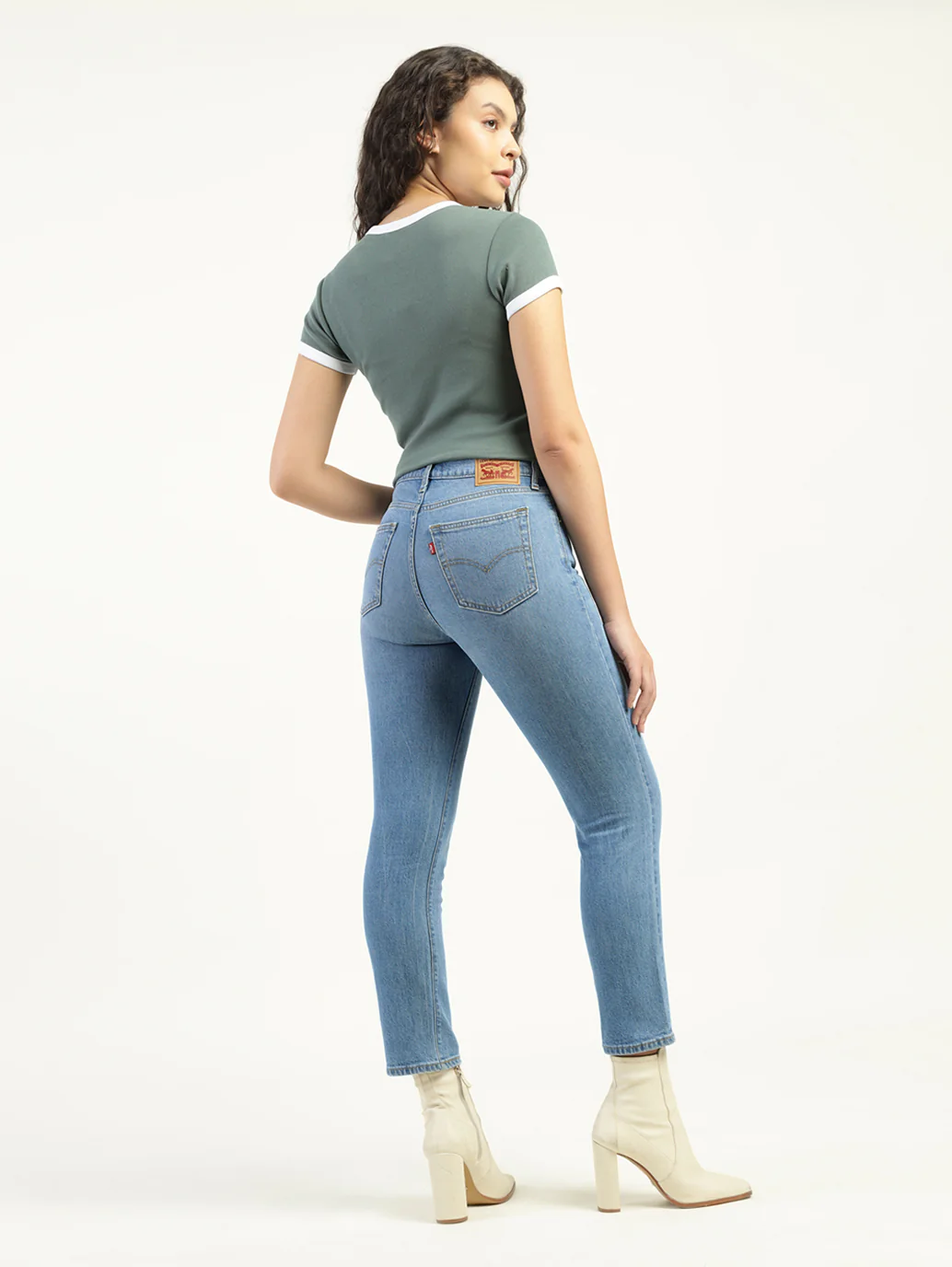 Women's 724 Blue Slim Straight Fit High Rise Jeans - Image 3