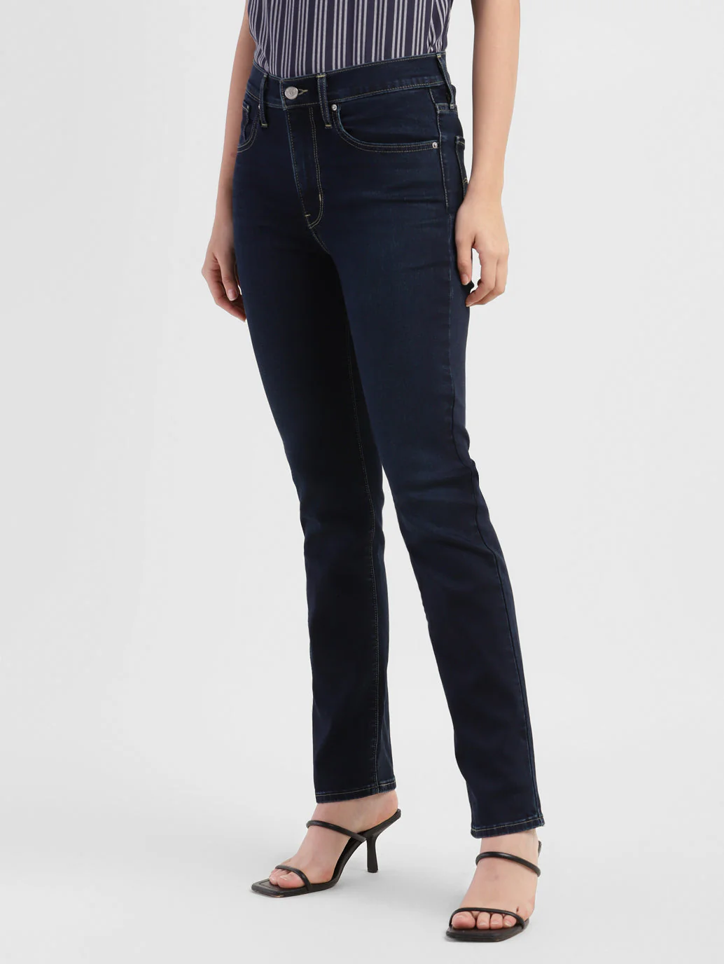 Women's 724 Blue Slim Straight Fit High Rise Jeans - Image 5