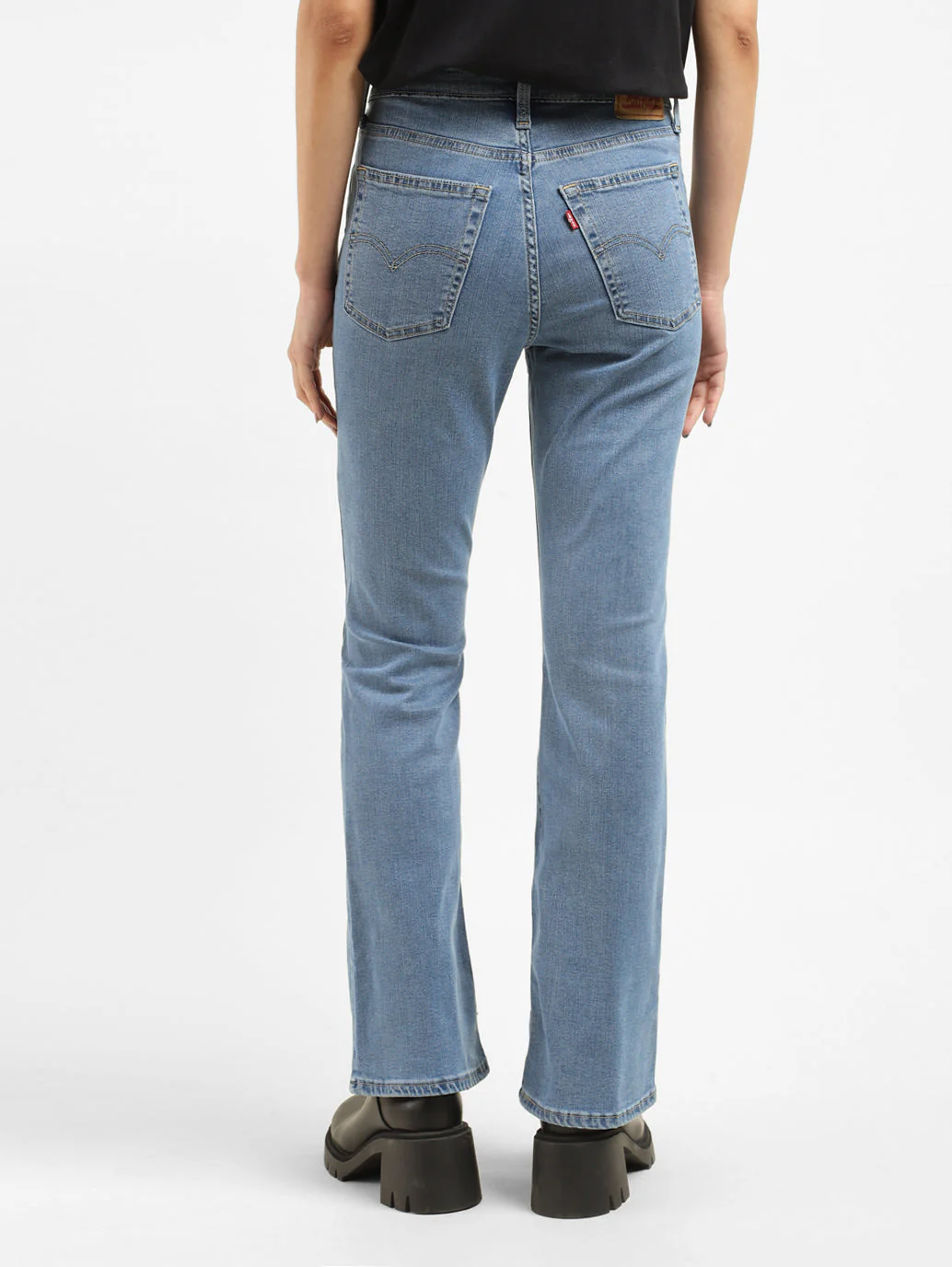 Women's 725 Blue Bootcut Fit High Rise Jeans - Image 3