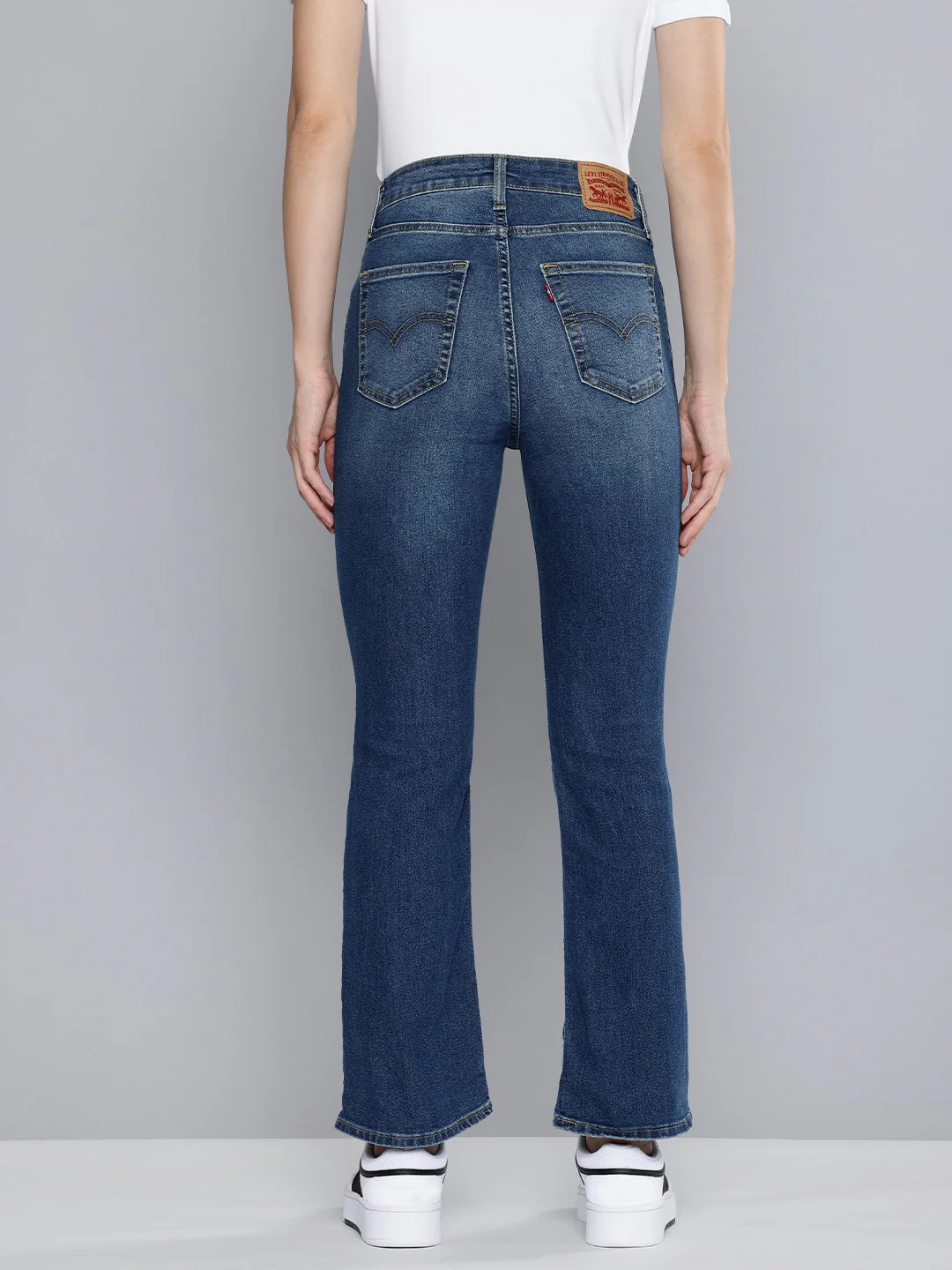 Women's 725 Blue Bootcut Fit High Rise Jeans - Image 2