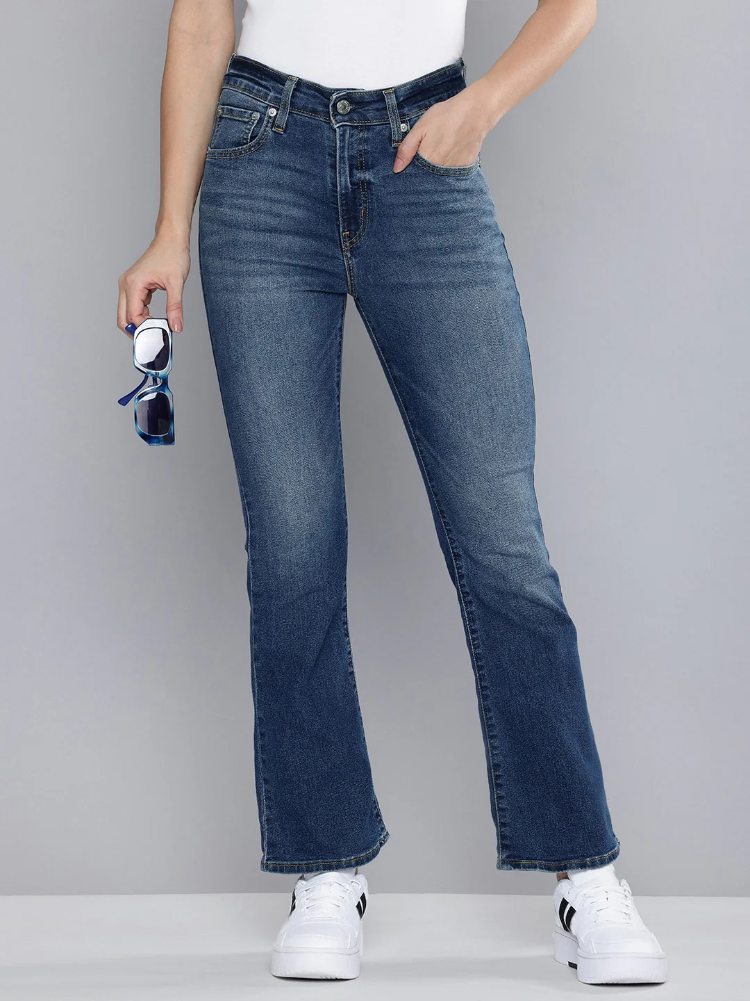 Women's 725 Blue Bootcut Fit High Rise Jeans - Image 5