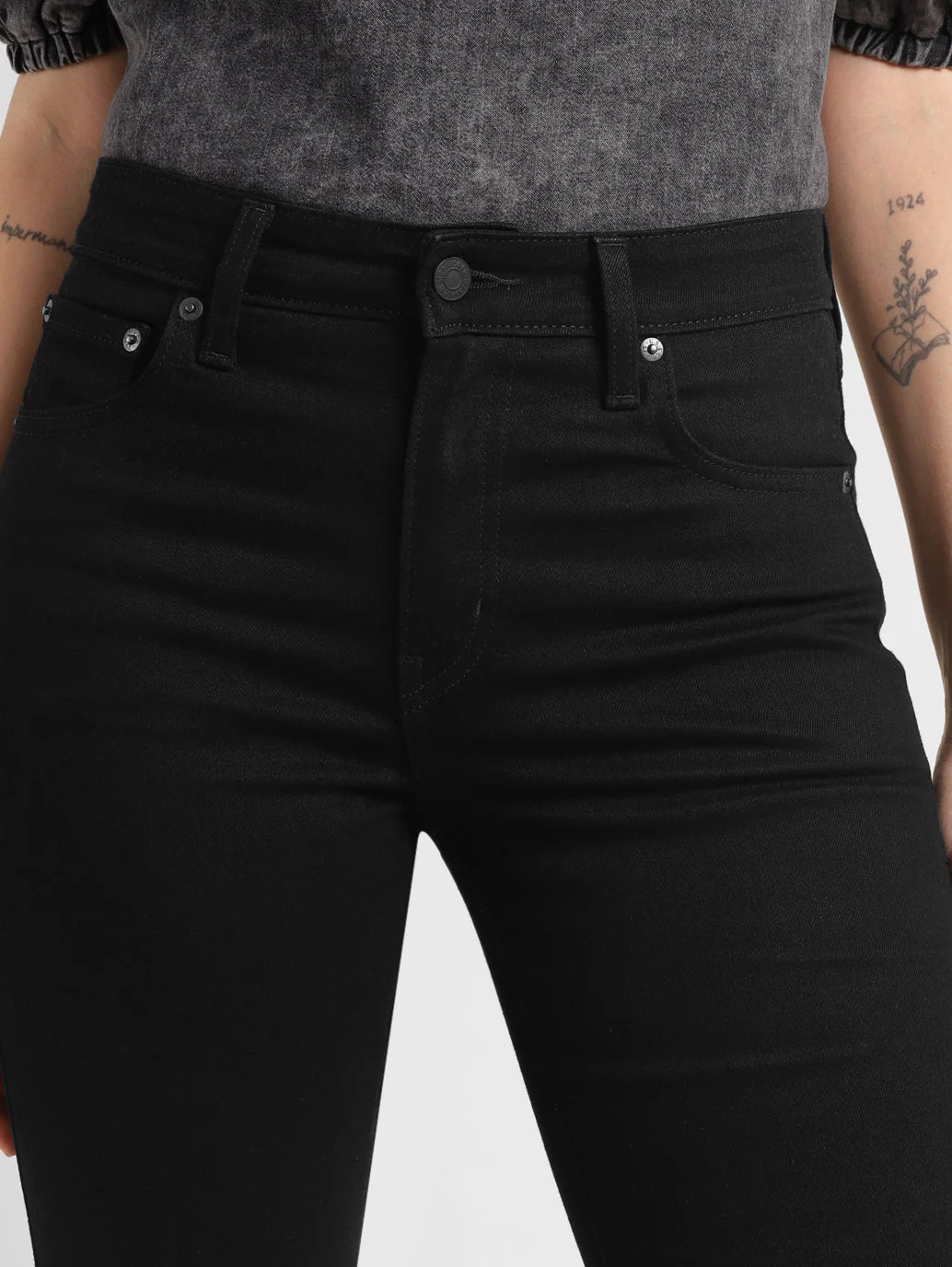 Women's 726 Black Flared Fit High Rise Jeans - Image 7