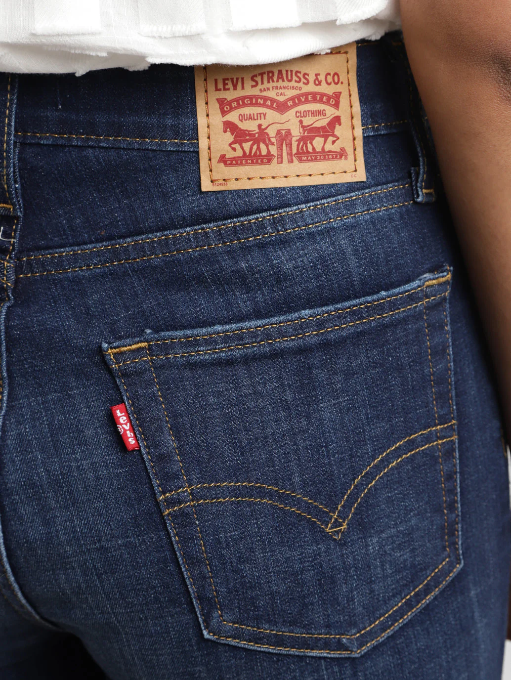 Women's 726 Blue Flared Fit Mid Rise Jeans - Image 6