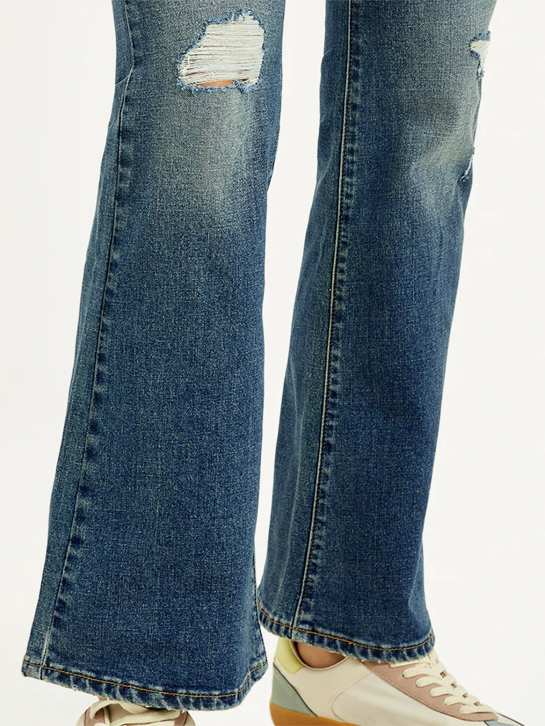 Women's 726 Blue Flared Fit High Rise Jeans - Image 6