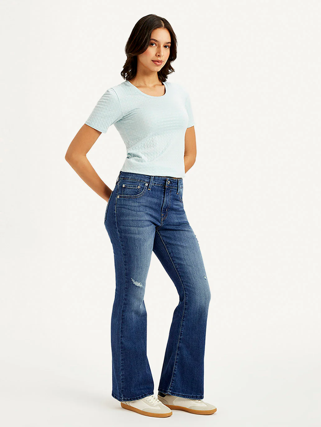 Women's 724 Blue Slim Straight Fit High Rise Jeans - Image 6