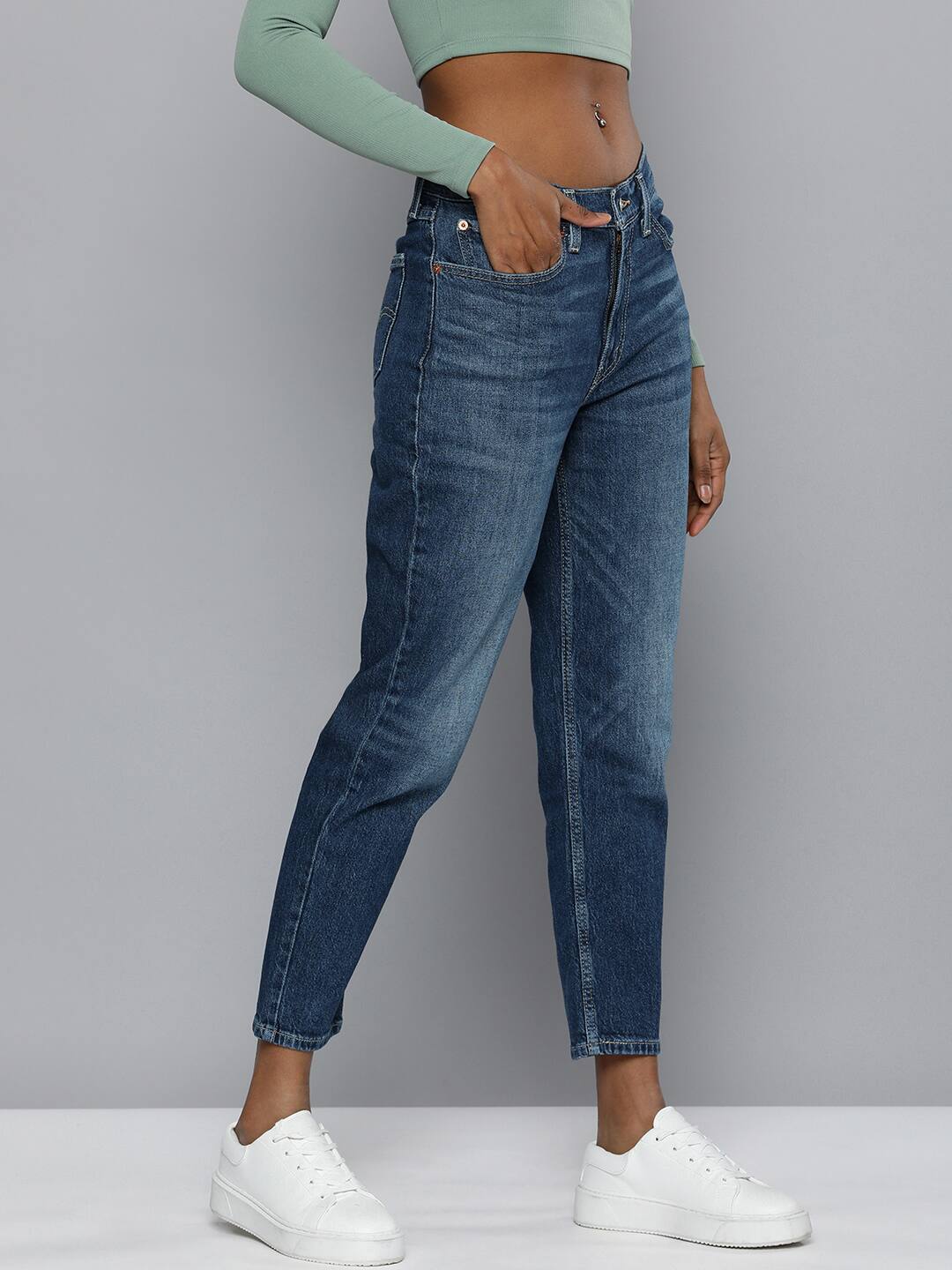Women's 80s Mom Blue Loose Fit High Rise Jeans