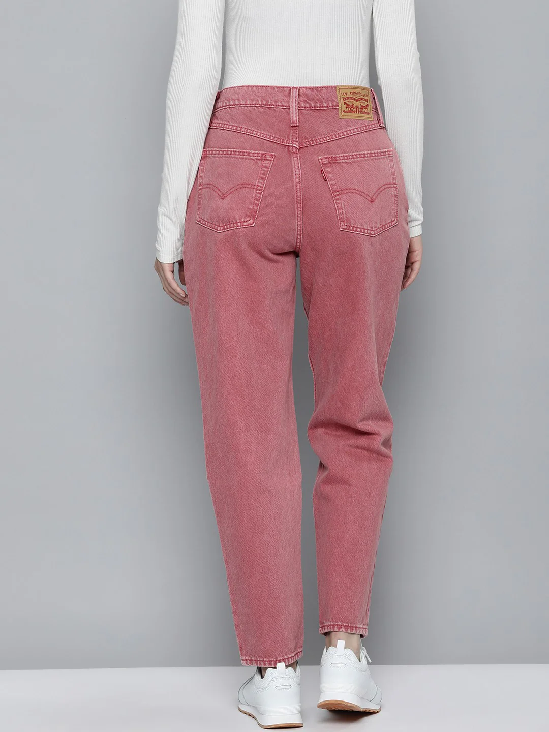 Women's 80s Mom Pink Loose Fit High Rise Jeans - Image 3