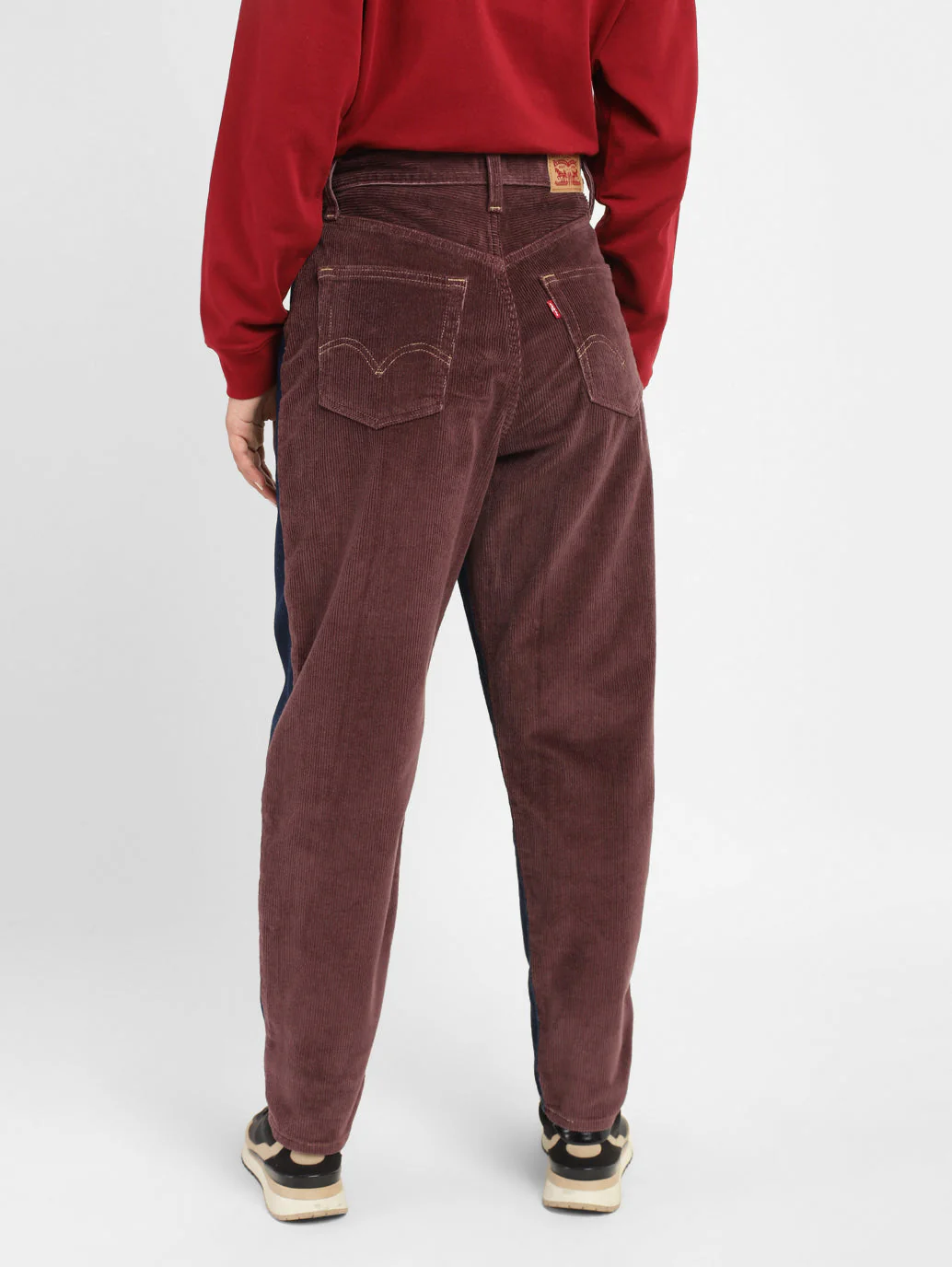 Women's 80s Mom Blue Loose Fit High Rise Jeans - Image 3