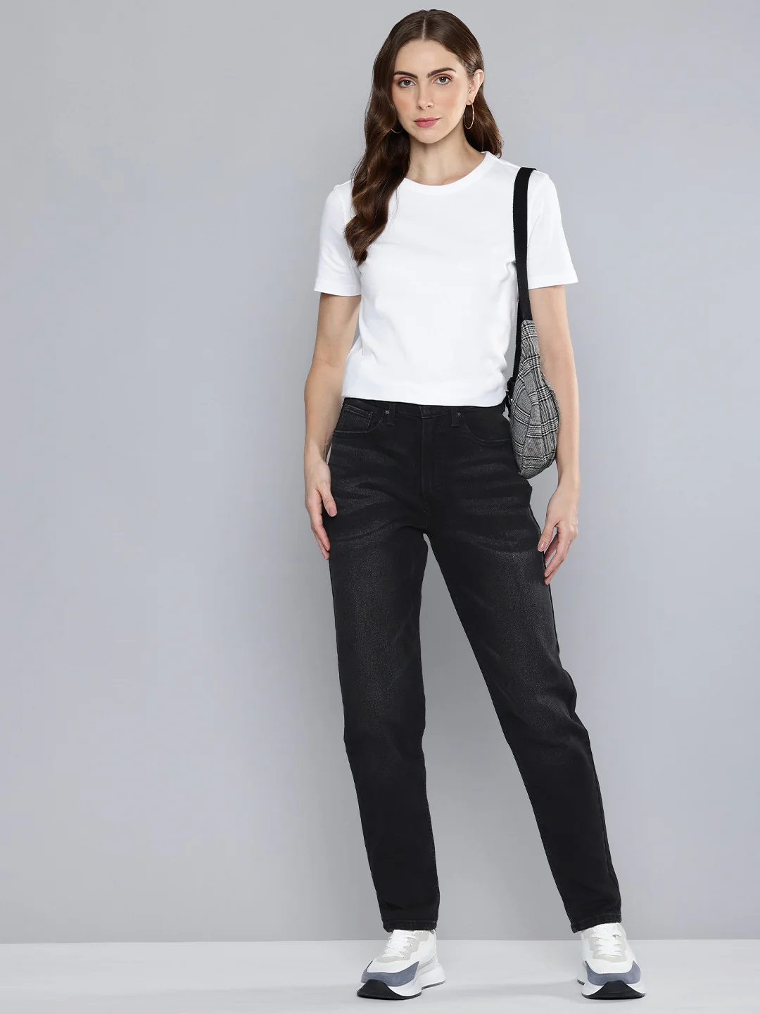 Women's 80s Mom Black Loose Fit High Rise Jeans