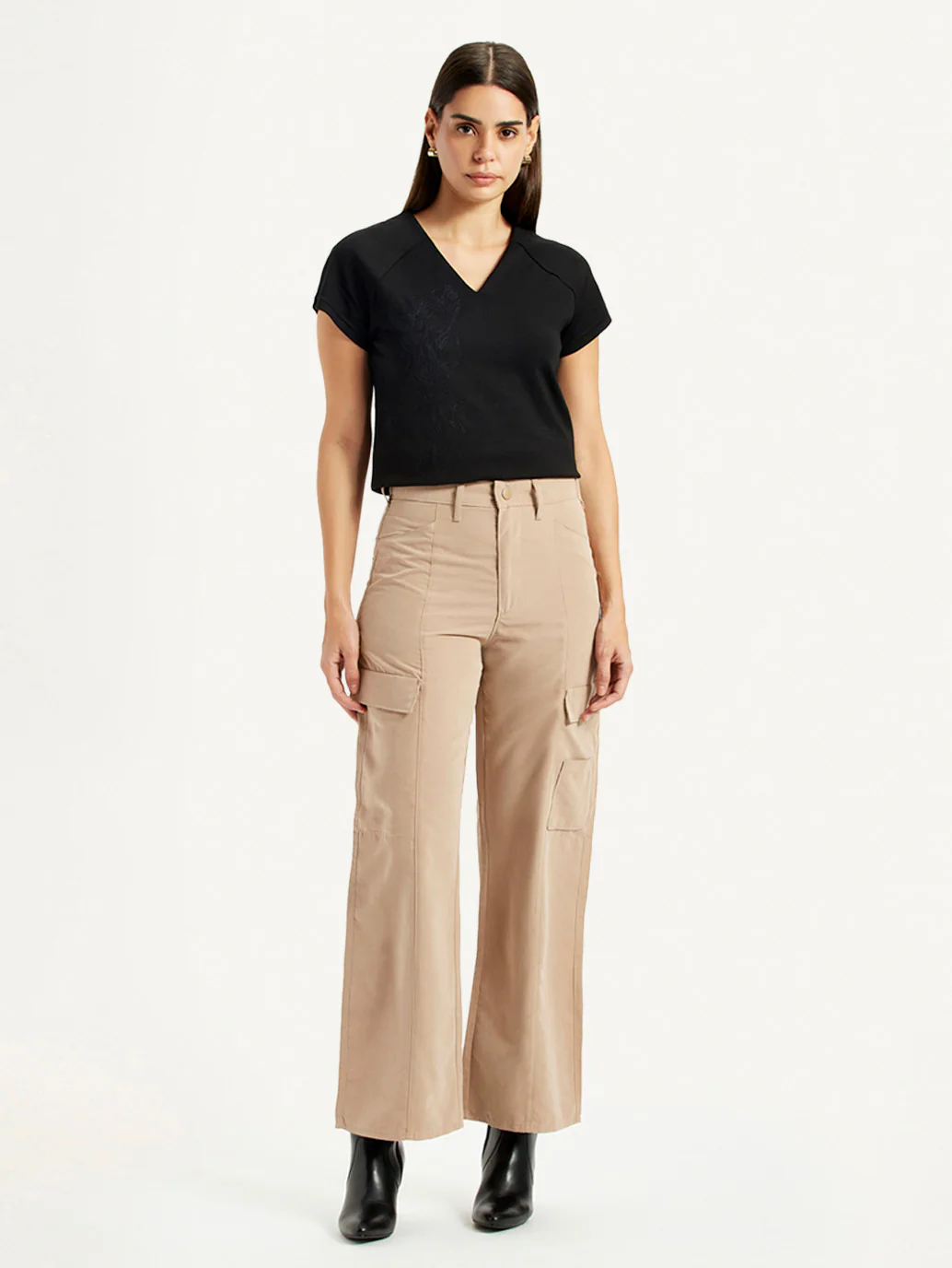 Women's High Rise Beige Wide Leg Fit Cargo Trouser - Image 2
