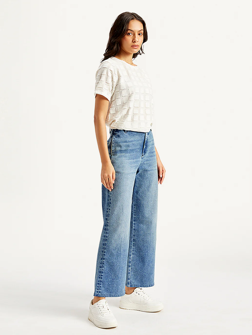 Women's Redloop Blue Mile High Wide Leg Fit High Rise Jeans - Image 4