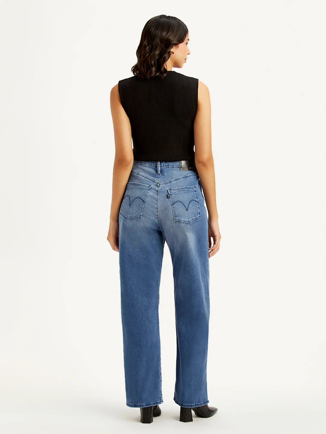 Women's Blue Loose Fit High Rise Jeans - Image 2