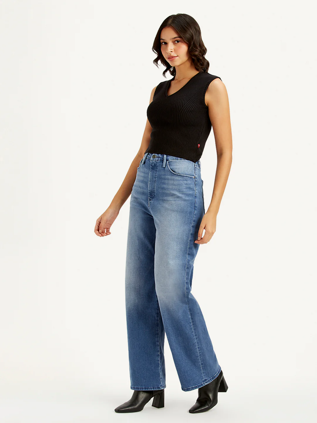 Women's Blue Loose Fit High Rise Jeans - Image 5