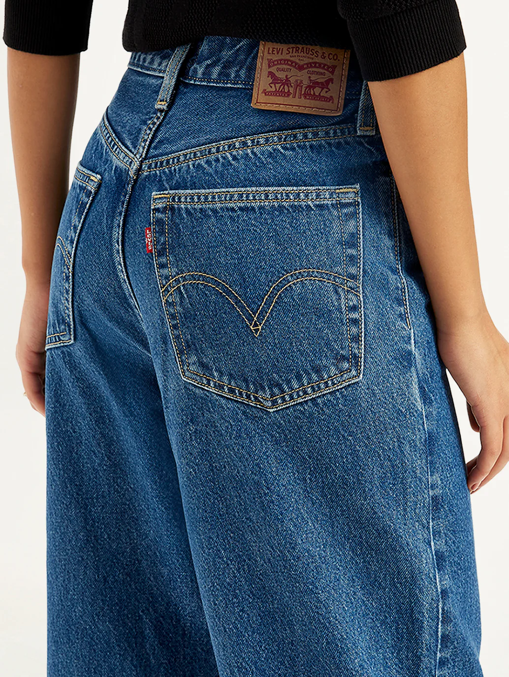 Women's Blue Loose Fit High Rise Jeans - Image 7