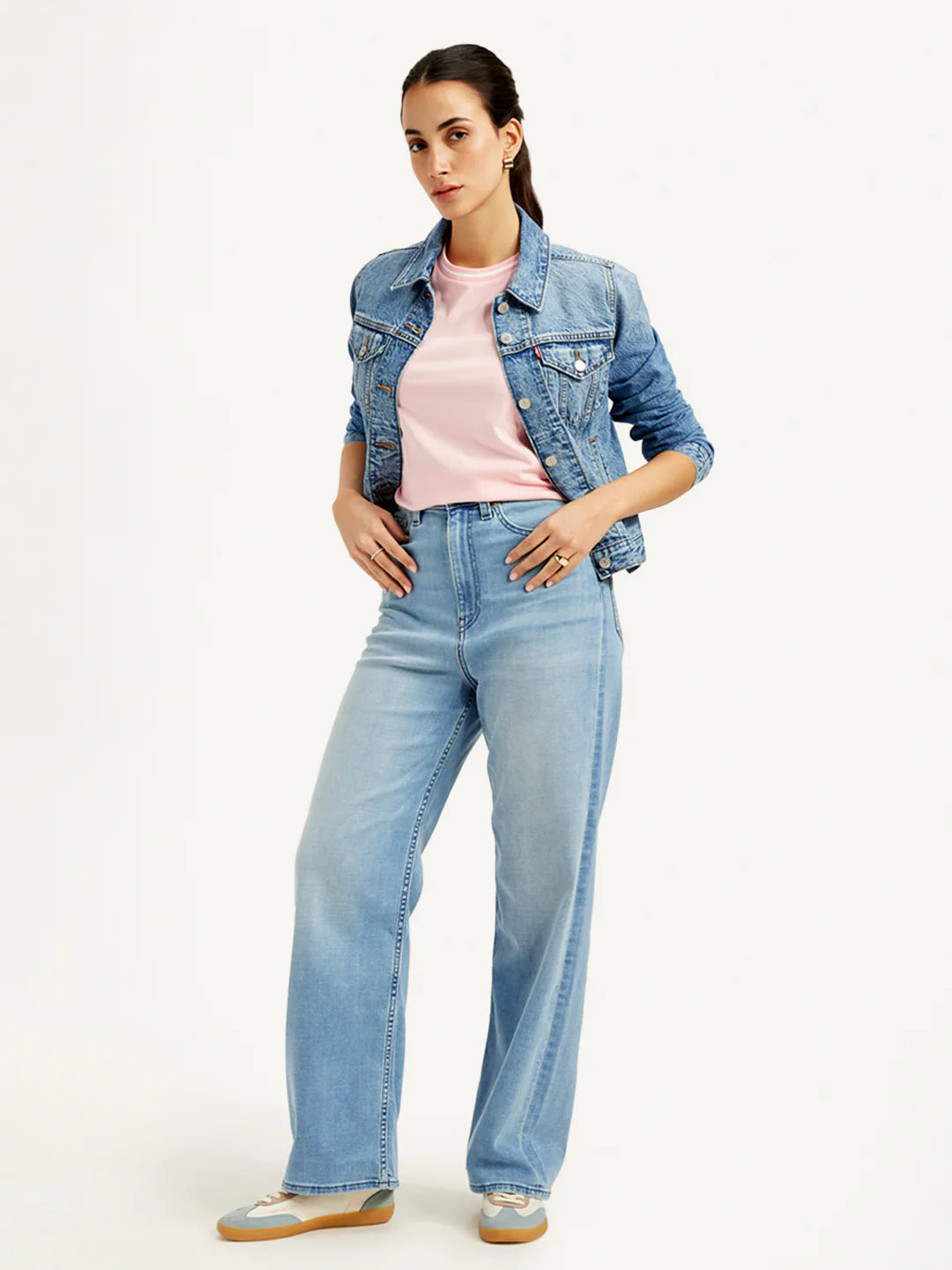 Women's Blue Loose Fit High Rise Jeans