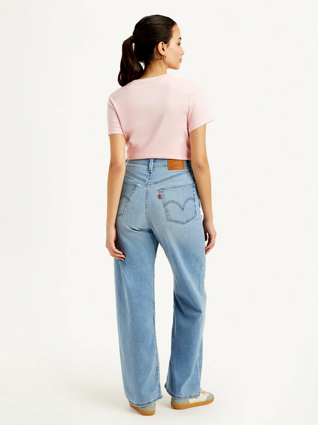 Women's Blue Loose Fit High Rise Jeans - Image 3