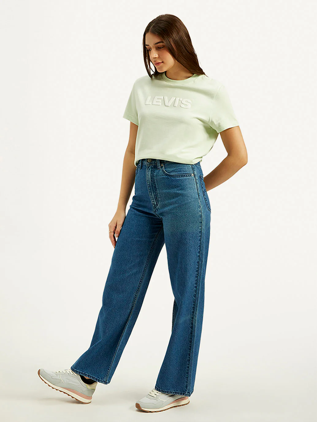 Women's Blue Loose Fit High Rise Jeans - Image 7