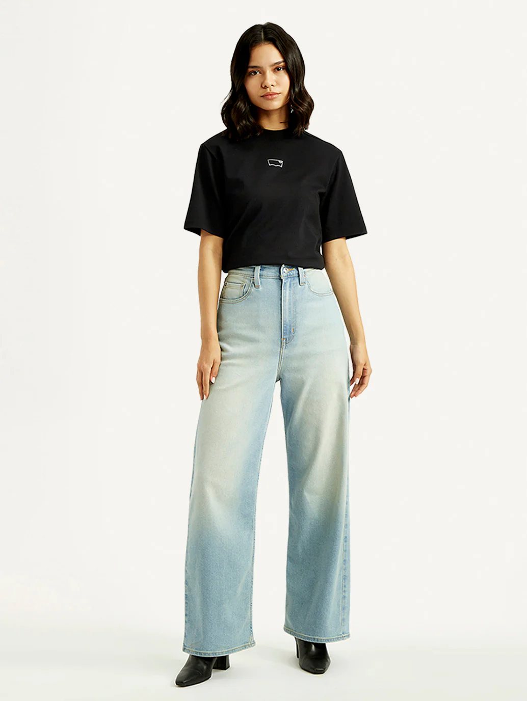 Women's Blue Loose Fit High Rise Jeans - Image 2