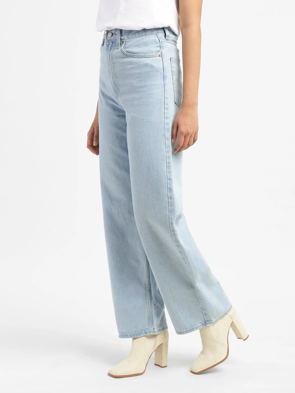 Women's Blue Loose Fit High Rise Jeans - Image 5